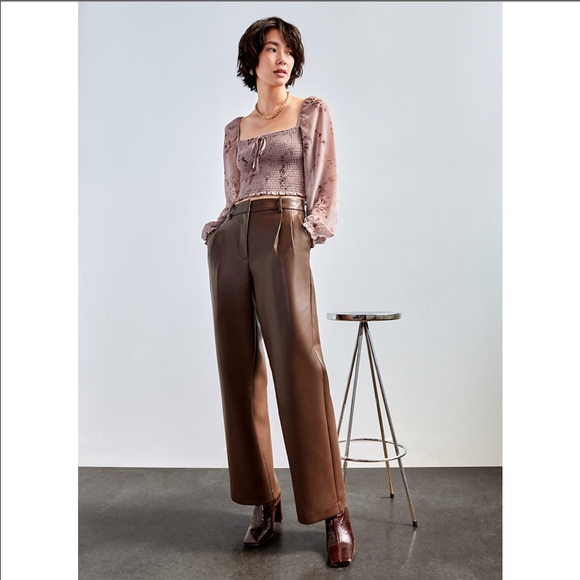 Aritzia Pants - Aritzia Wilfred Effortless Pant